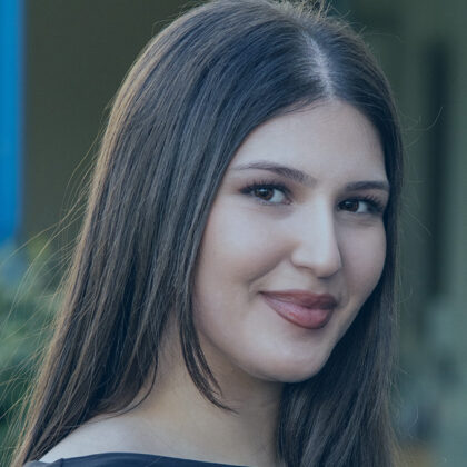 Arifi-01_pp Kopie Portrait von Frau Arifi.